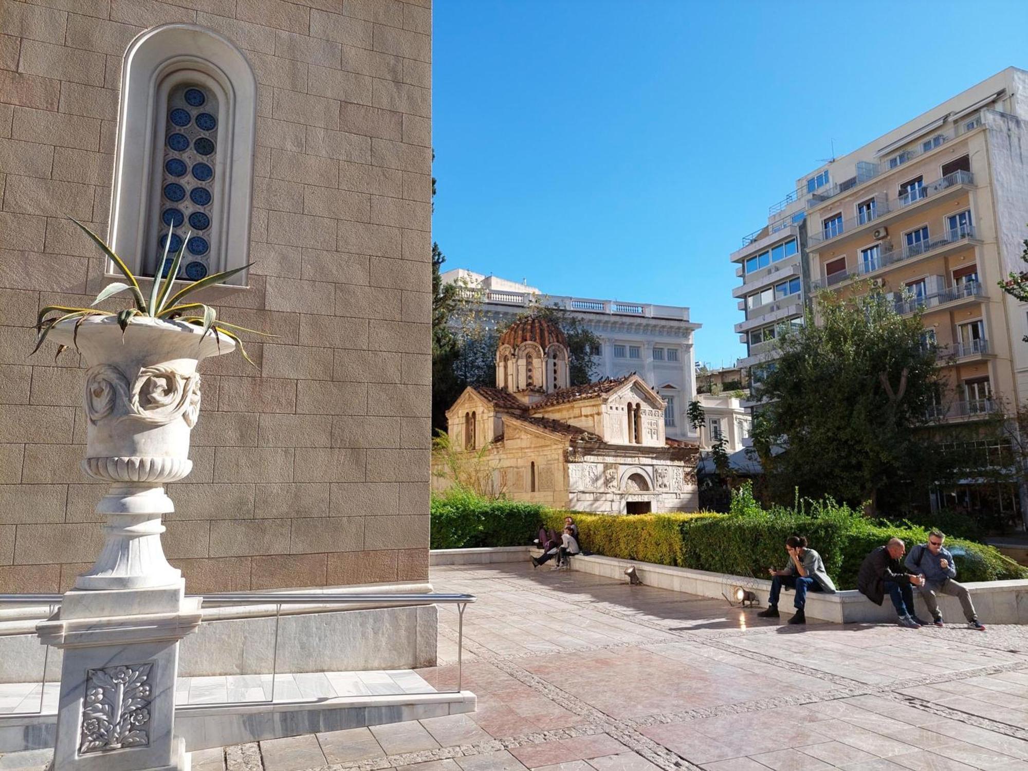 Elegant Apartment Under The Acropolis Athens Exterior photo