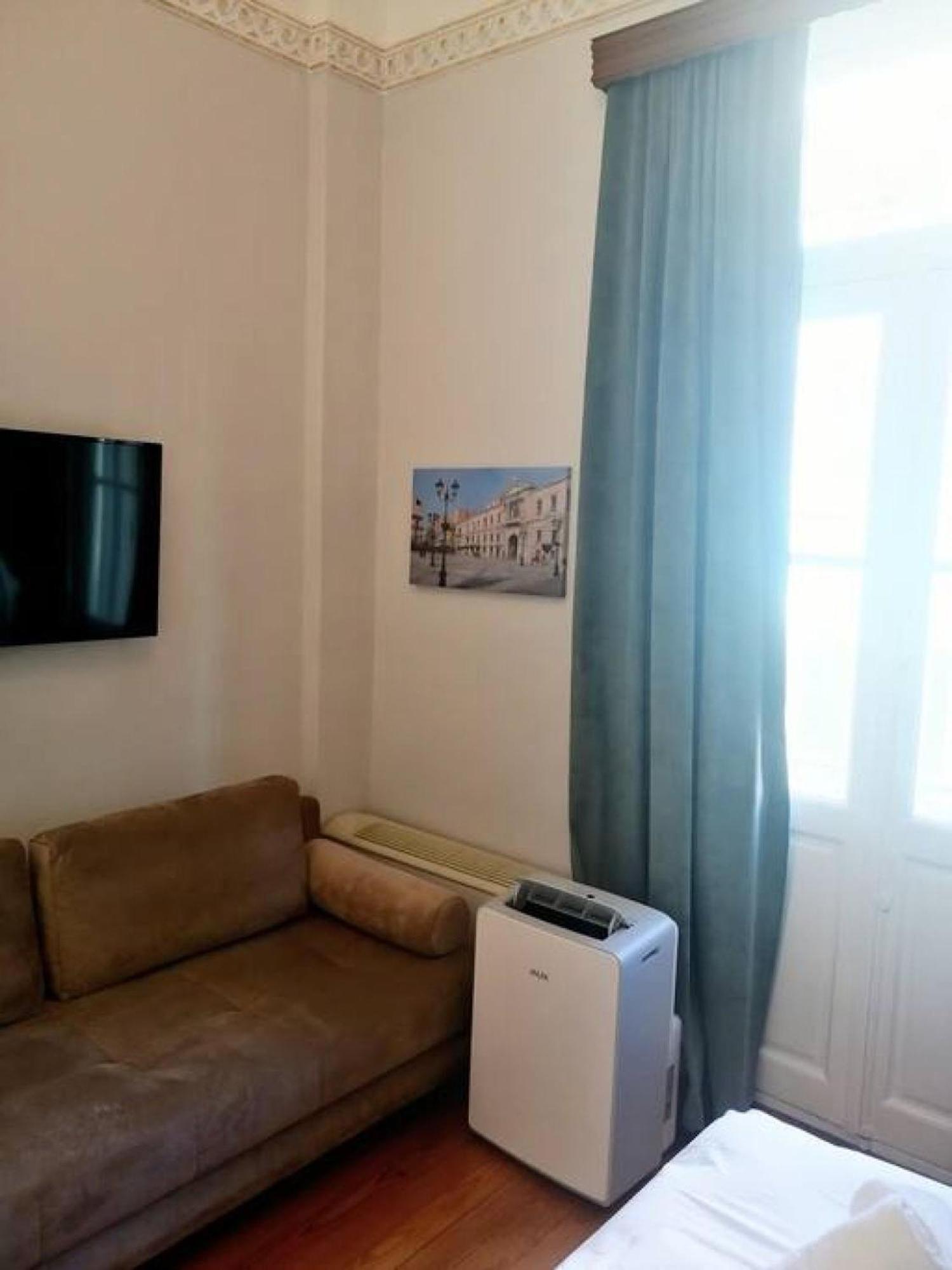 Elegant Apartment Under The Acropolis Athens Exterior photo